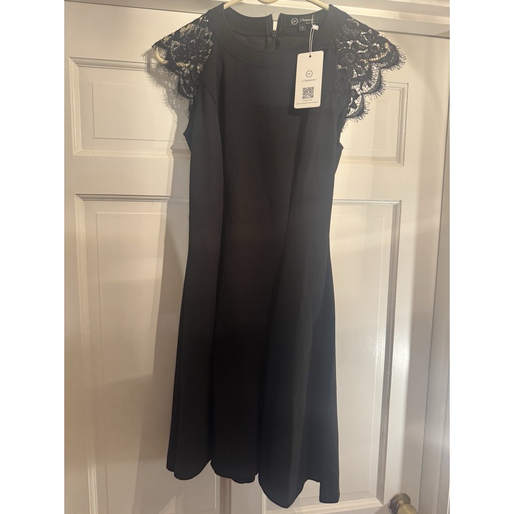 Sunnow Little Black Sleeveless Dress Size Small New With Tags